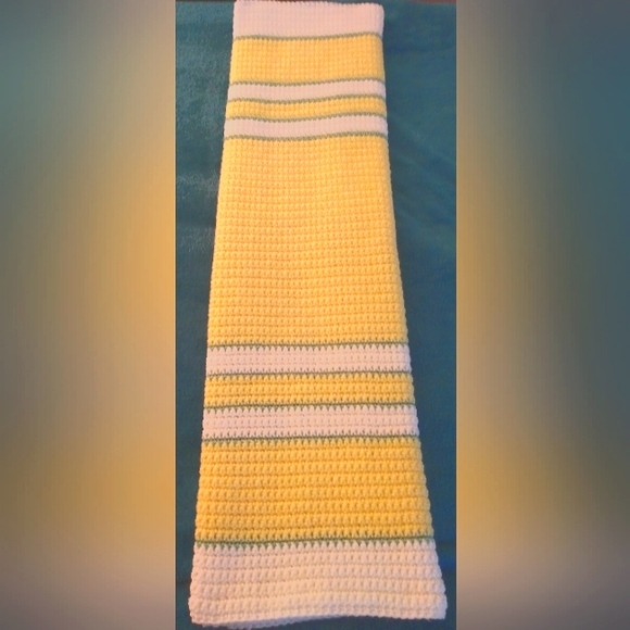 NWOT Handcrafted Baby Afghan - Picture 4 of 6